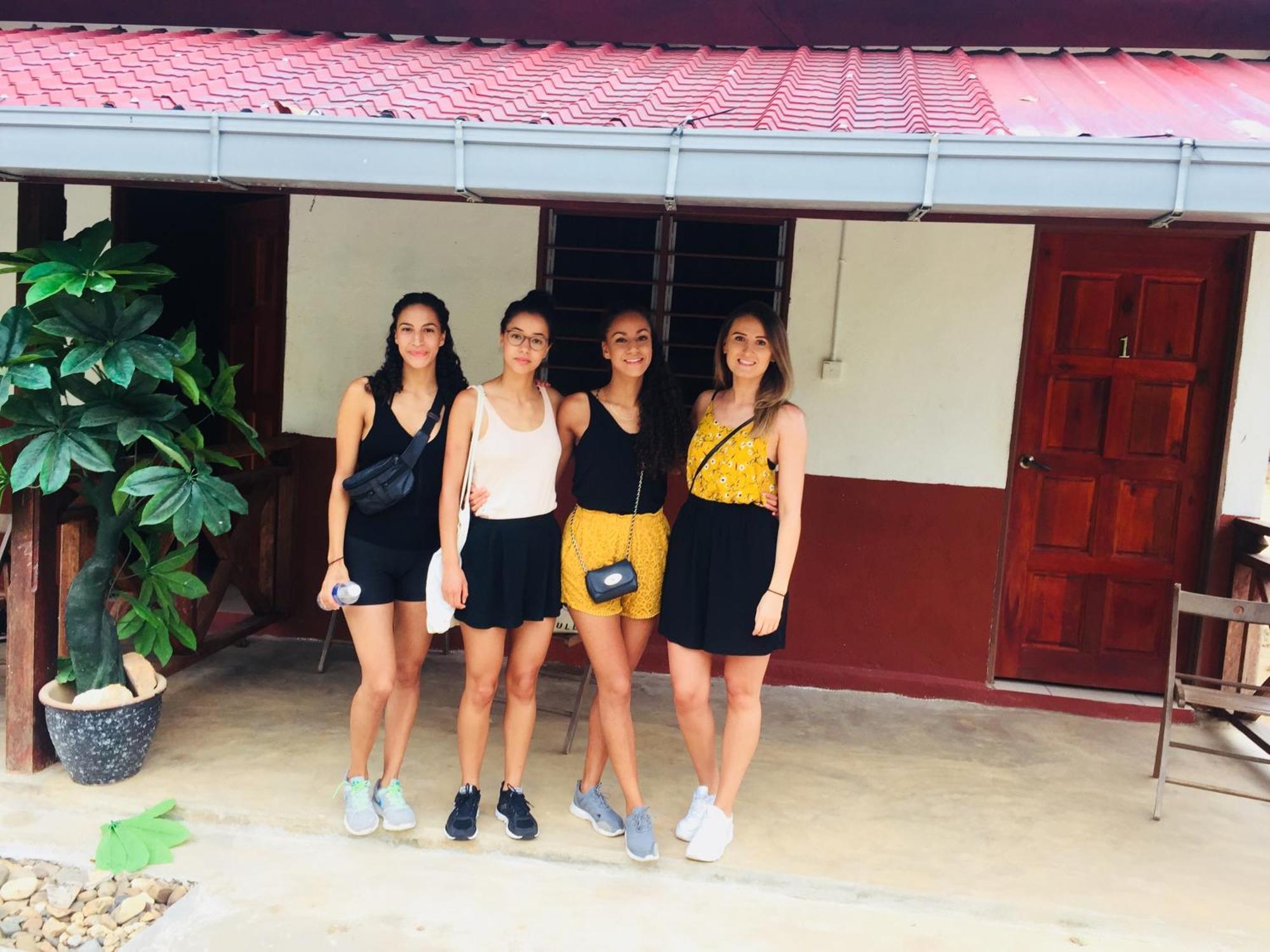Dtahan Motel Taman Negara Kuala Tahan Exteriér fotografie