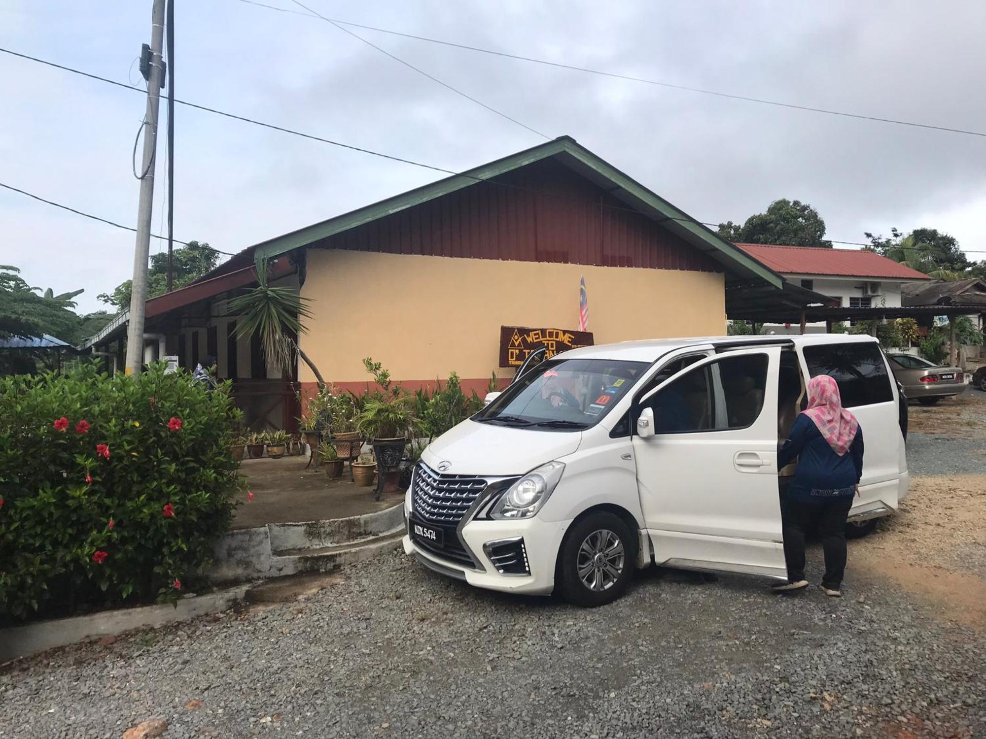 Dtahan Motel Taman Negara Kuala Tahan Exteriér fotografie