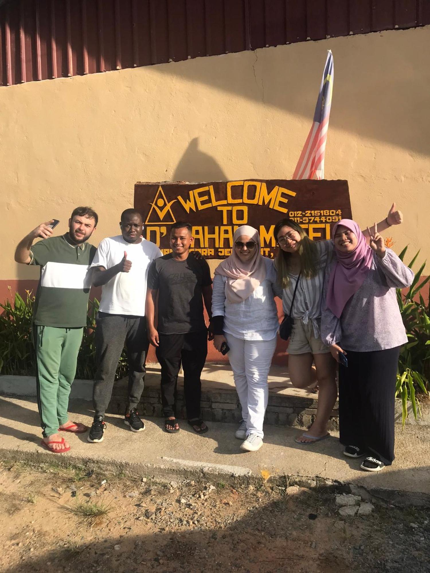 Dtahan Motel Taman Negara Kuala Tahan Exteriér fotografie