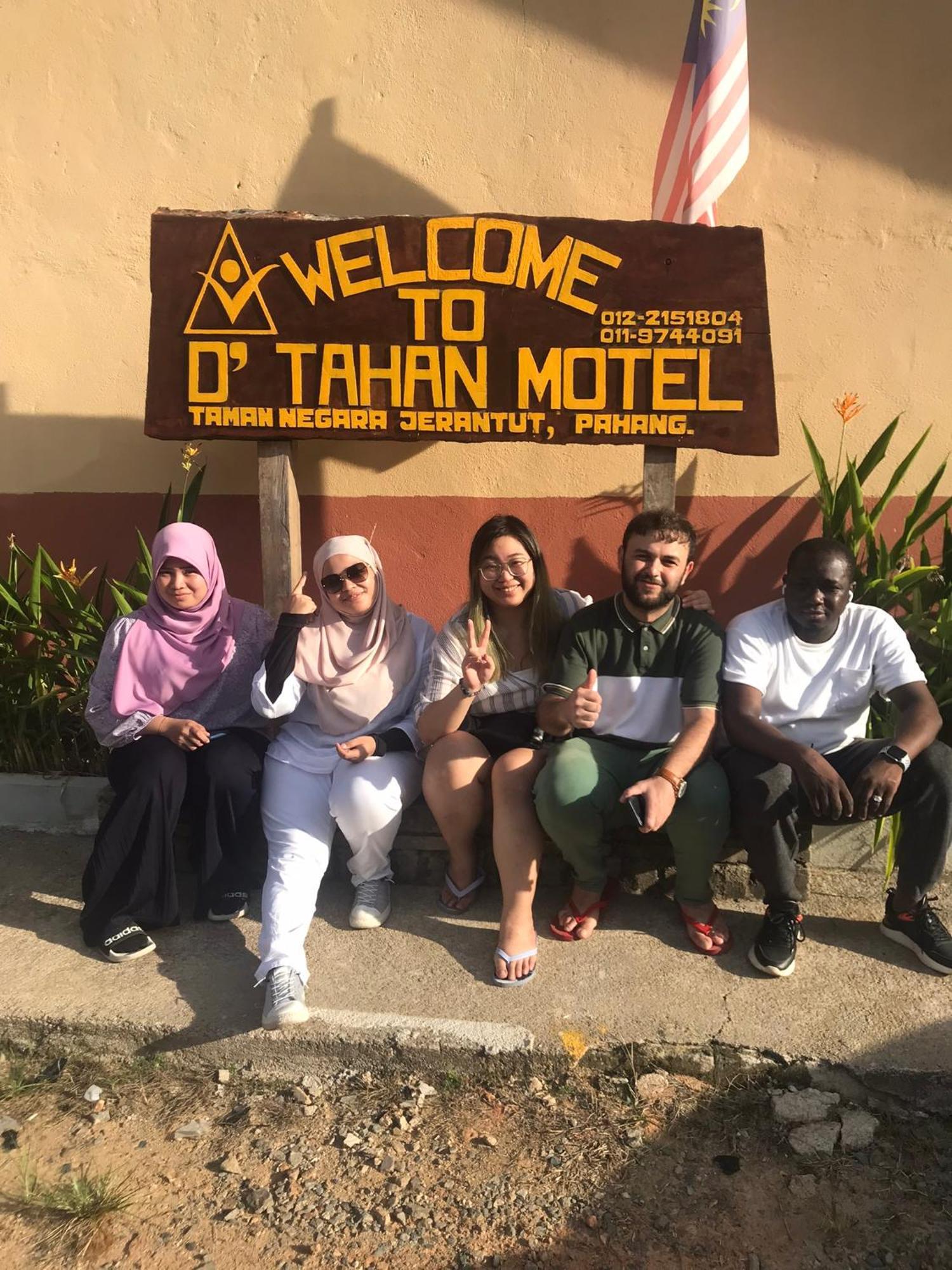 Dtahan Motel Taman Negara Kuala Tahan Exteriér fotografie