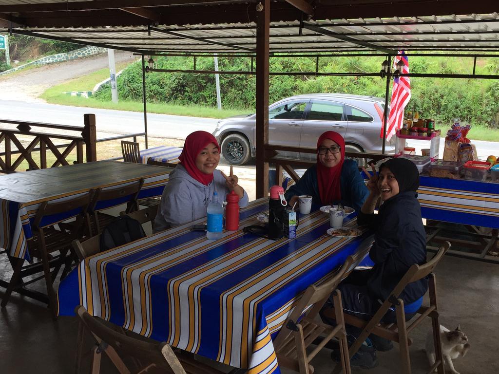 Dtahan Motel Taman Negara Kuala Tahan Exteriér fotografie